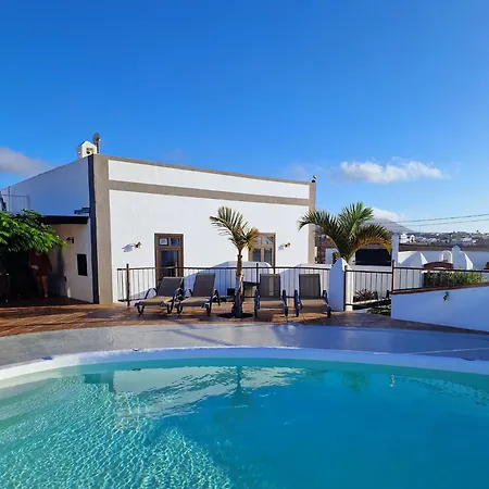 Casa Tazirit Mácher