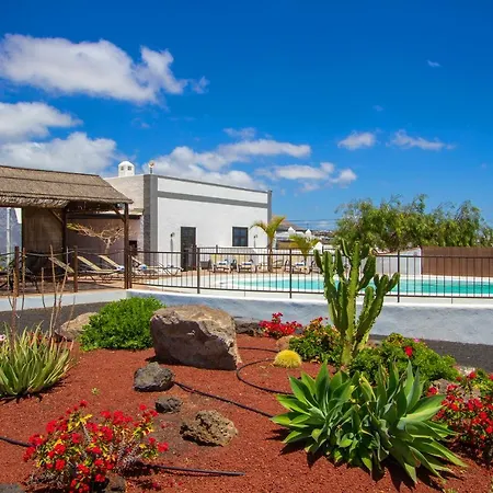 Casa Tazirit * Mácher