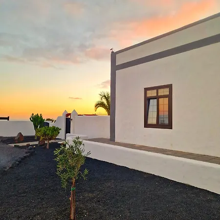 Casa Tazirit Vila
