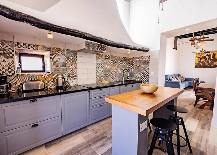 Casa Tazirit Mácher